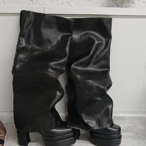 Black Ankle Boots for Women